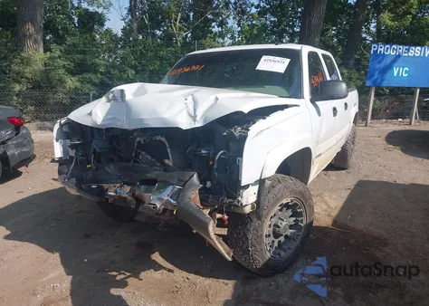 2004 Chevrolet Silverado 1500 Z71 from USA, damaged, VIN 2GCEK13T341351457